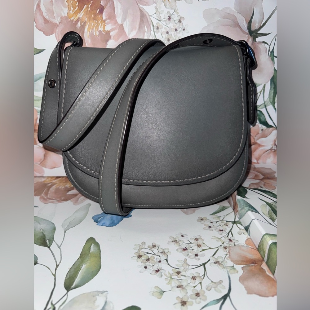 Coach 1941 Saddle Bag 23 Gray Glovetanned Leather Crossbody